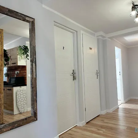 Rene -10 Minutes To Old Town & Sea Homestay