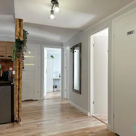 Rene -10 Minutes To Old Town & Sea Homestay *